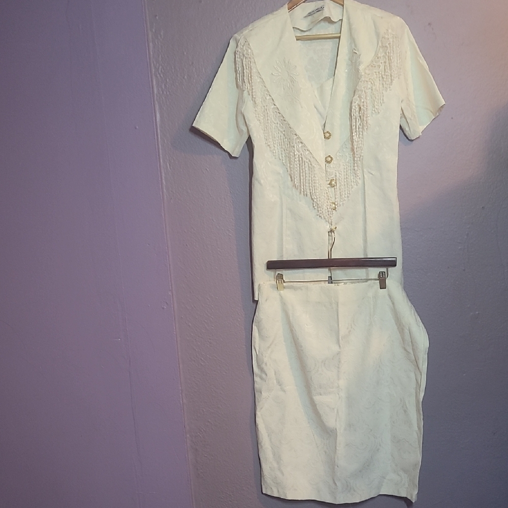 Anna USA Cream Textured Suit with Fringe